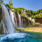 Puzzle - Castorland - Krajina padajúcich jazier