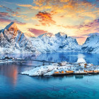 Puzzle - Castorland - Východ slnka na Sakrisøy, Lofoty, Nórsko