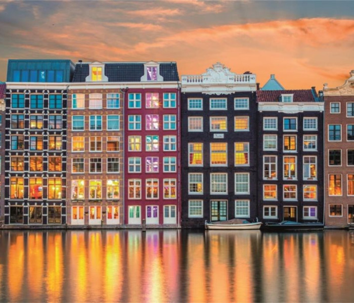 Puzzle - Clementoni - Žiarivý Amsterdam - Panoramatické puzzle