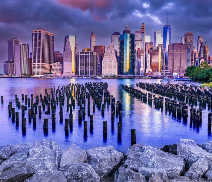 Puzzle - Enjoy - Cer înnorat deasupra Manhattanului, New York