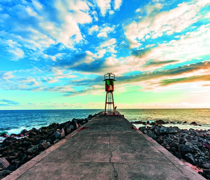 Puzzle - Bluebird - Wyspa Reunion, latarnia morska